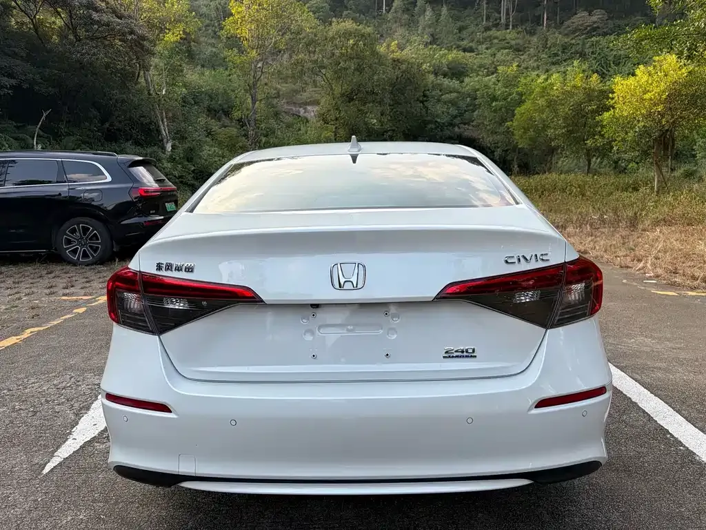 Honda Civic — фото 9