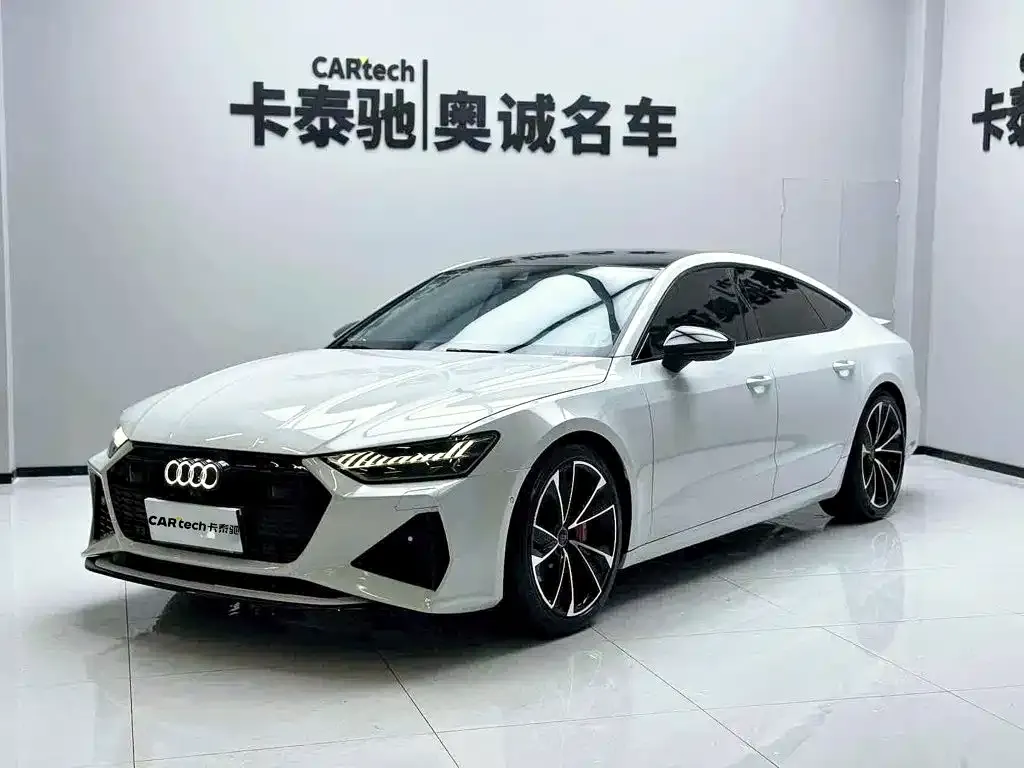 Audi A7 — фото 1