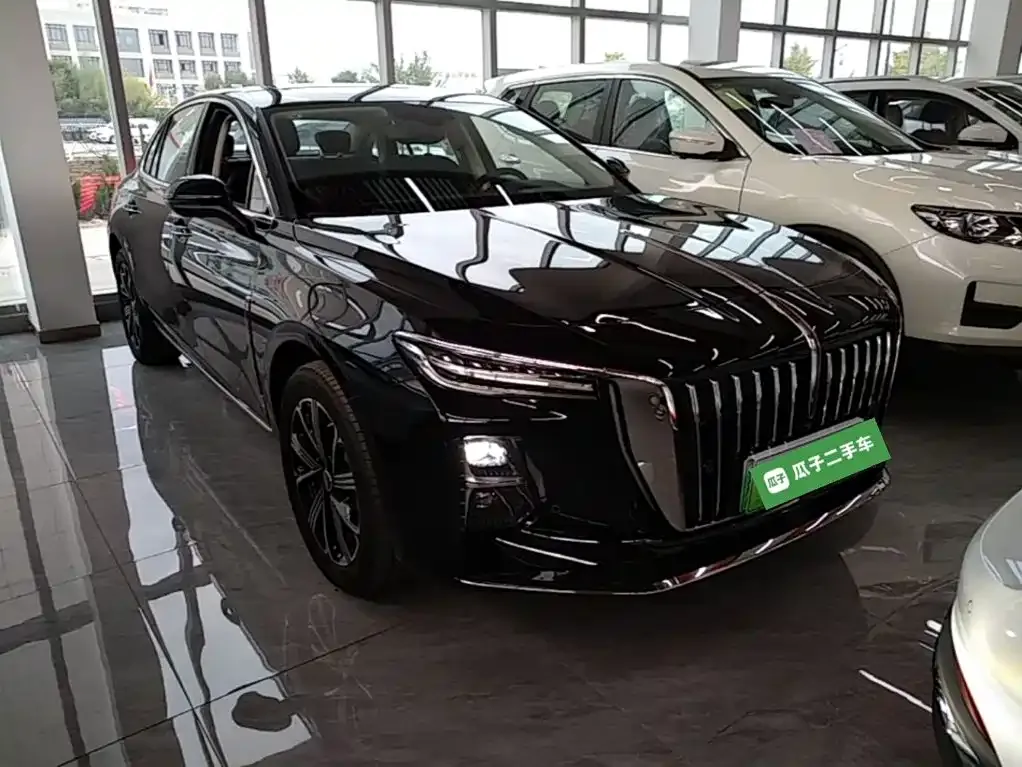 Hongqi H5 PHEV — фото 7