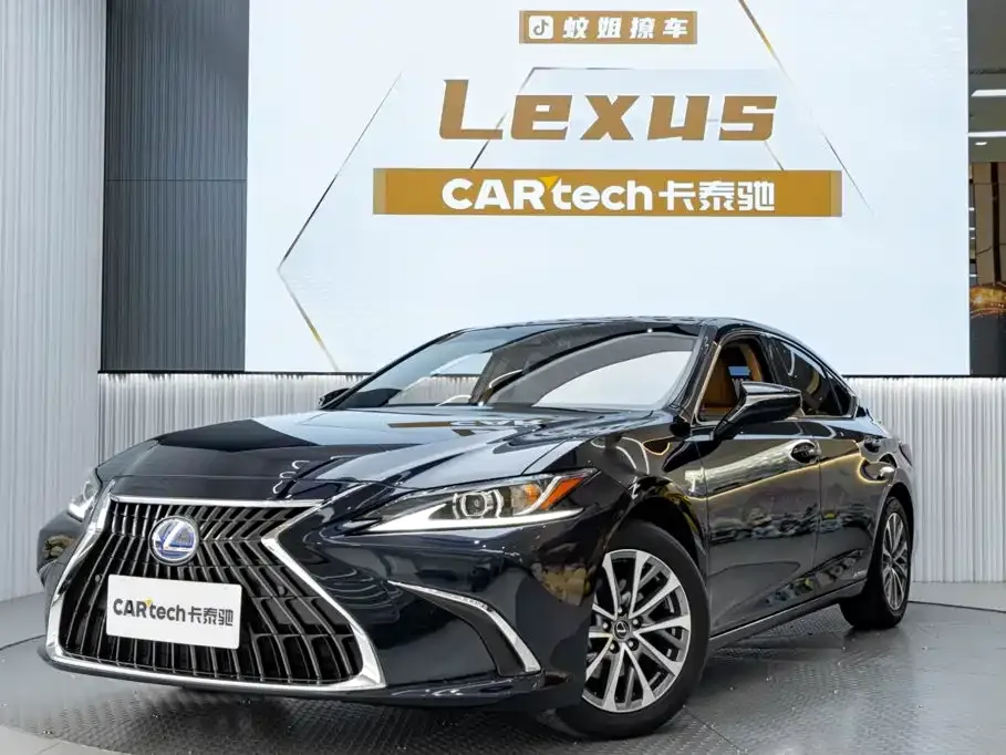Lexus ES — фото 9