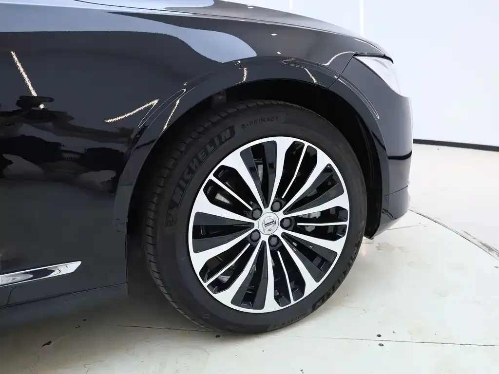 Volvo S90 — фото 8