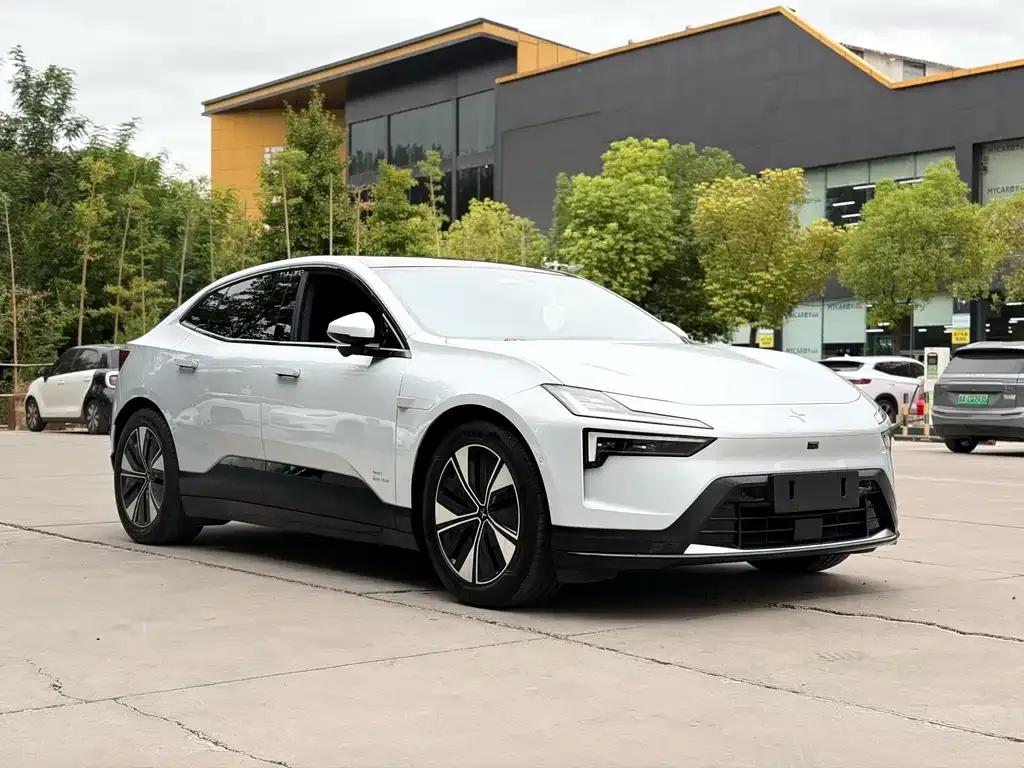 Polestar Polestar 4 — фото 3