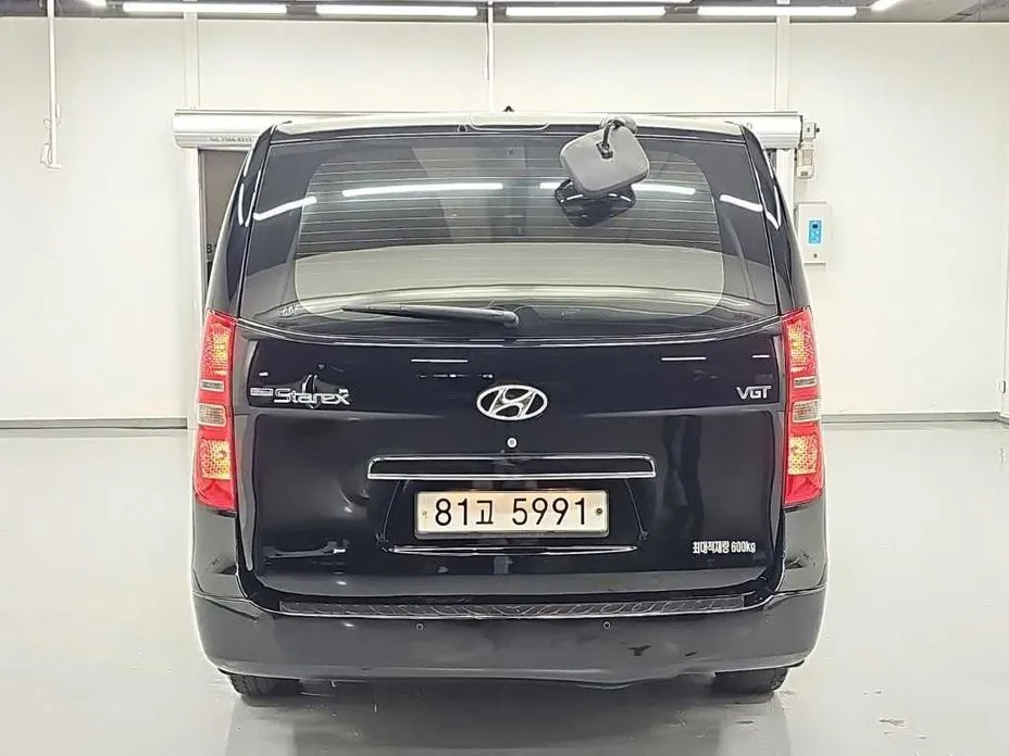 Hyundai Starex — фото 6