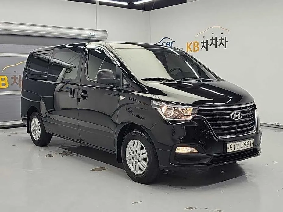 Hyundai Starex — фото 9