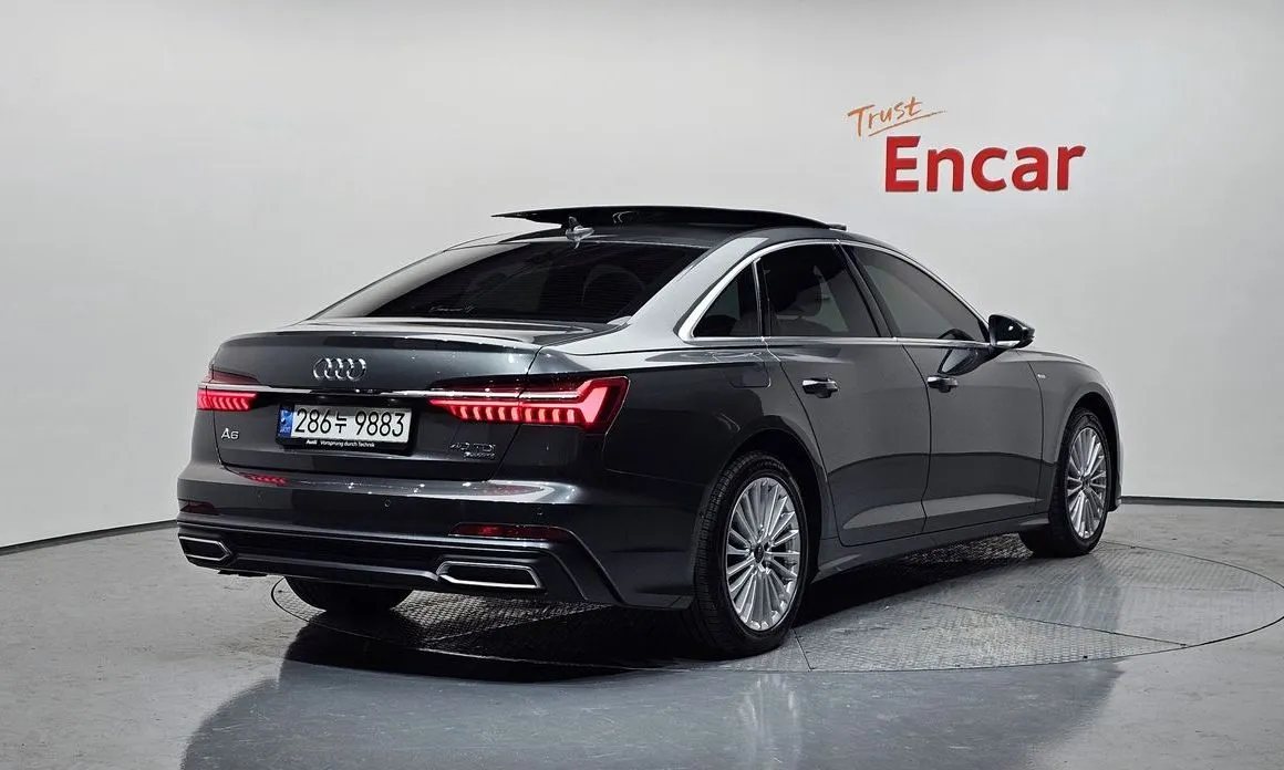 Audi A6 — фото 2