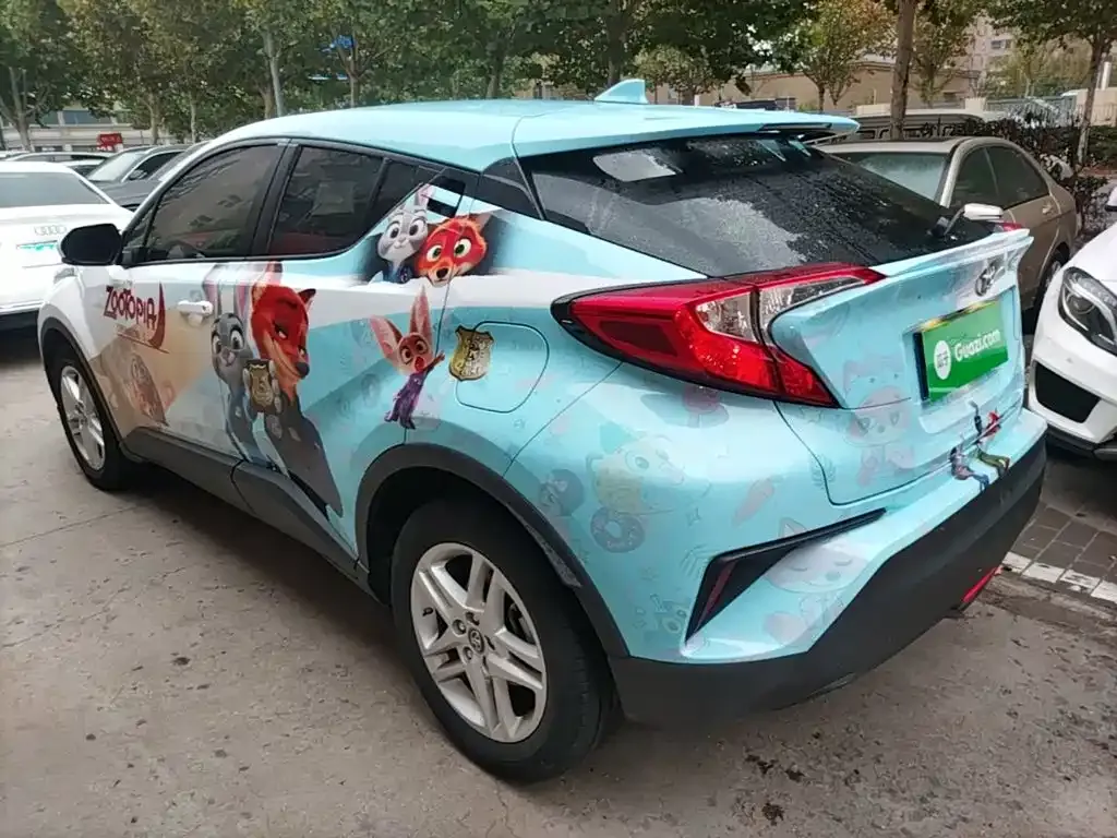 Toyota C-HR — фото 7