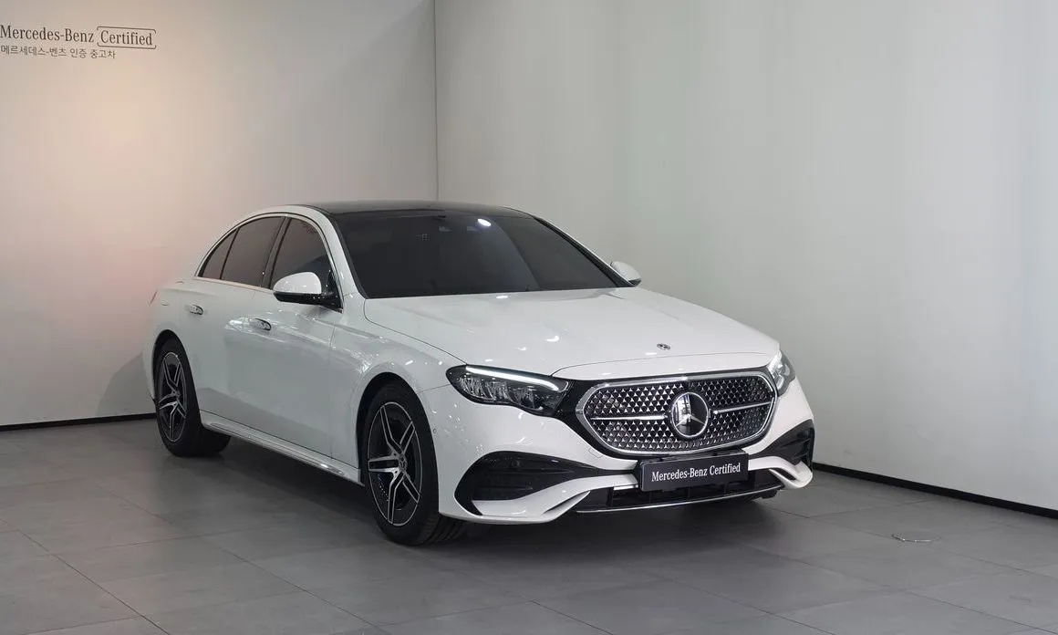 Mercedes-Benz E-Class — фото 1