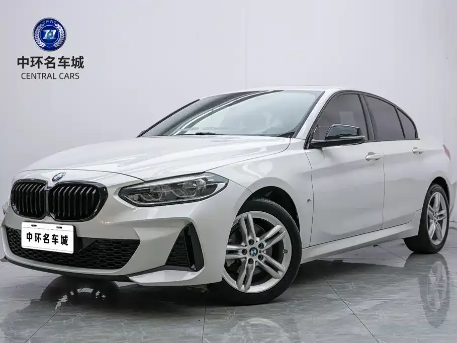 BMW 1 Series — фото 1
