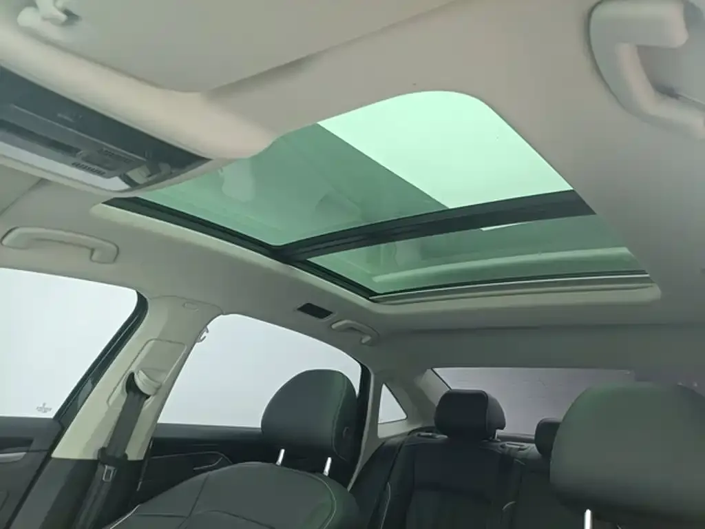 Volkswagen Passat — фото 9