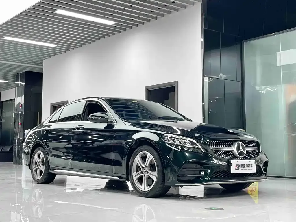 Mercedes-Benz C-Class — фото 2