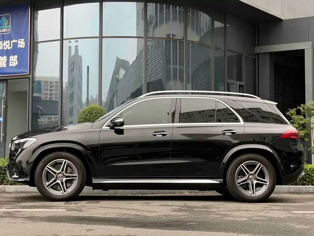Mercedes-Benz GLE (Import) — фото 9