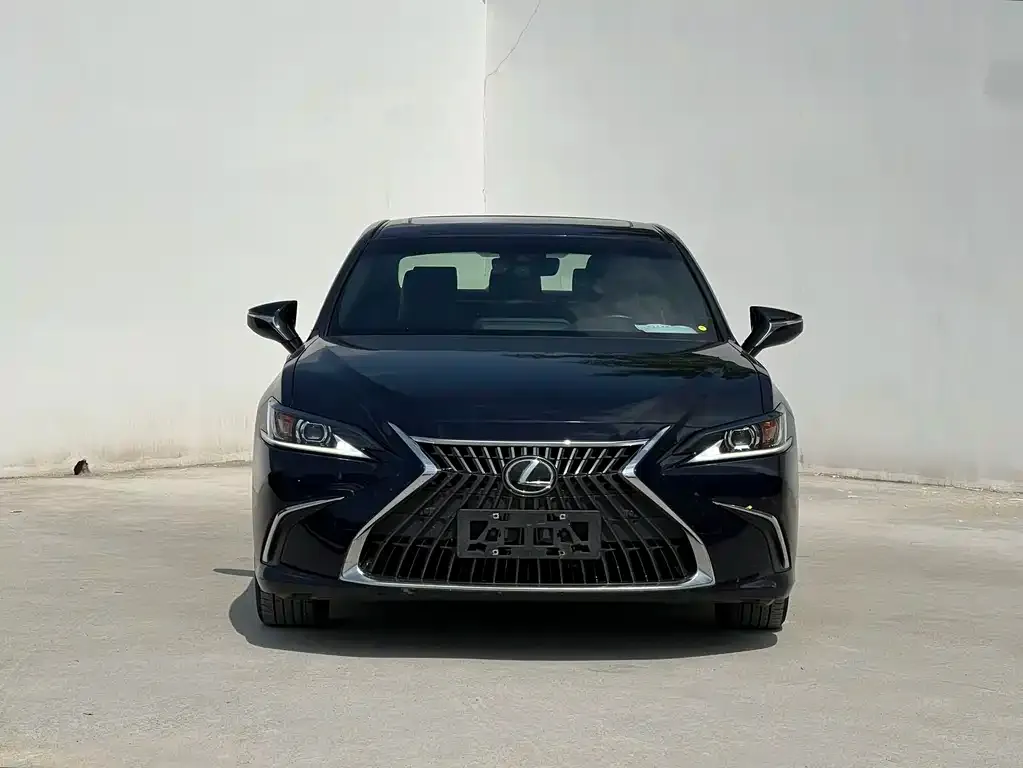 Lexus ES — фото 2