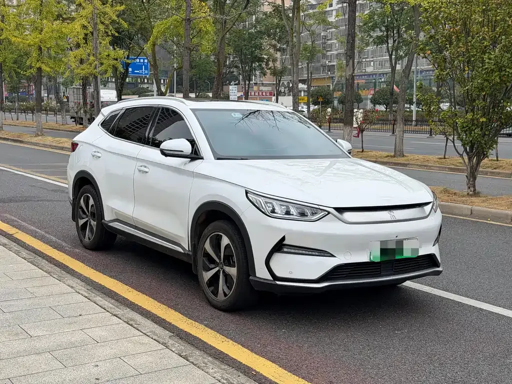 BYD PLUS New Energy — фото 4