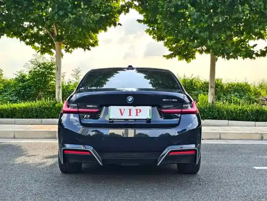 BMW i3 — фото 8