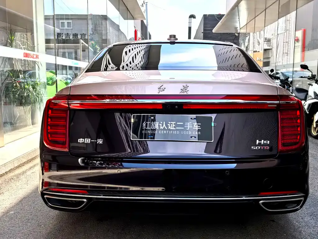 Hongqi H9 — фото 4