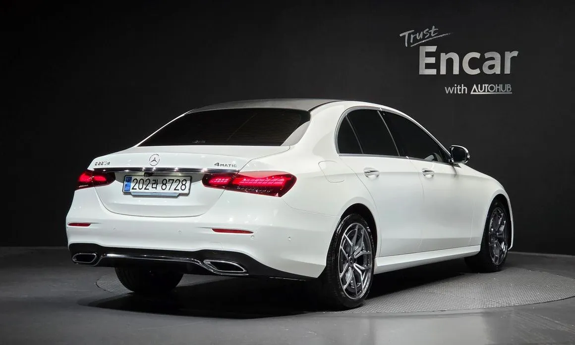 Mercedes-Benz E-Class — фото 5