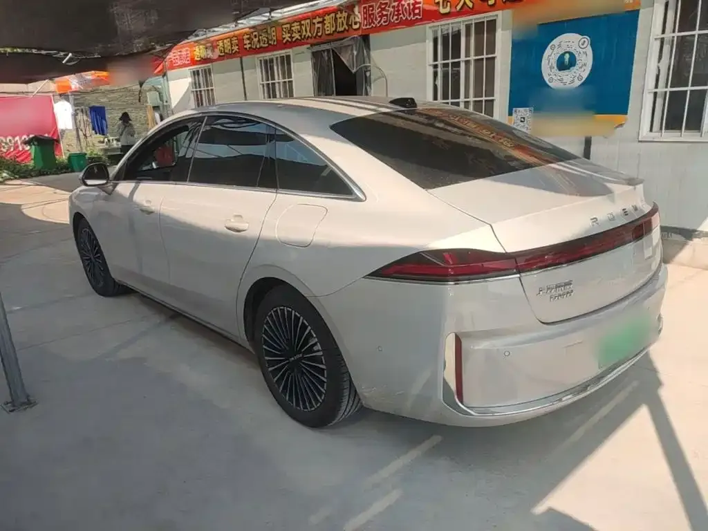 Roewe M7 DMH — фото 4