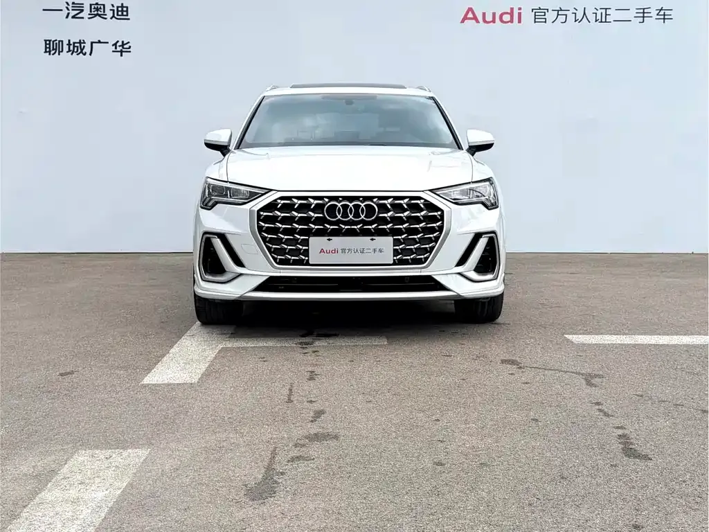 Audi Q3 — фото 3