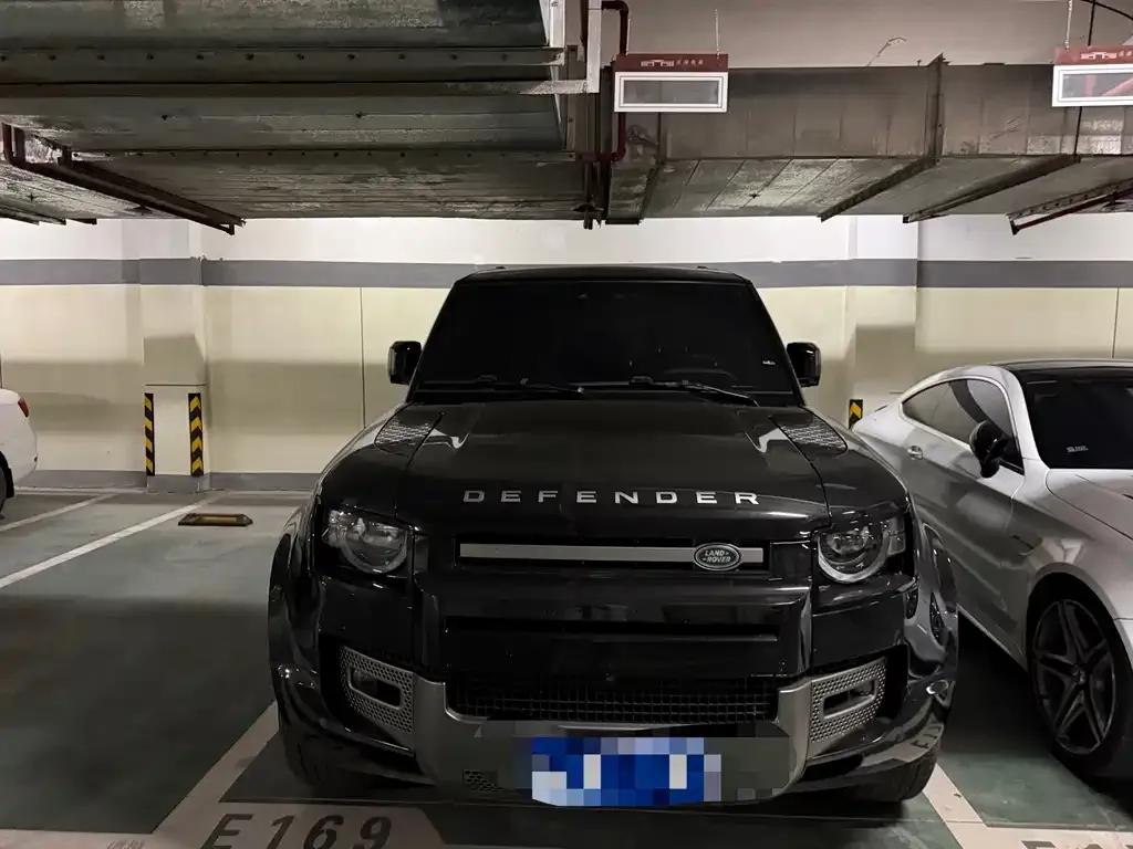 Land Rover Defender — фото 4
