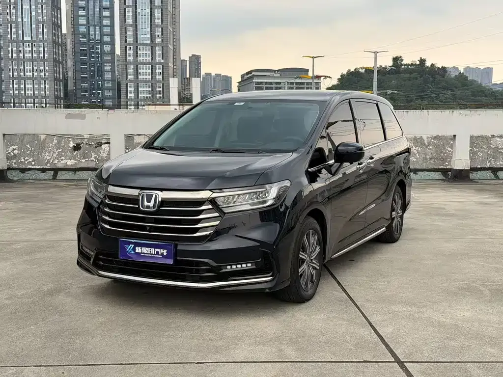 Honda Odyssey — фото 1