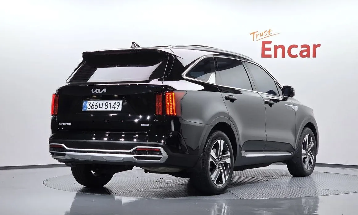 Kia Sorento — фото 7