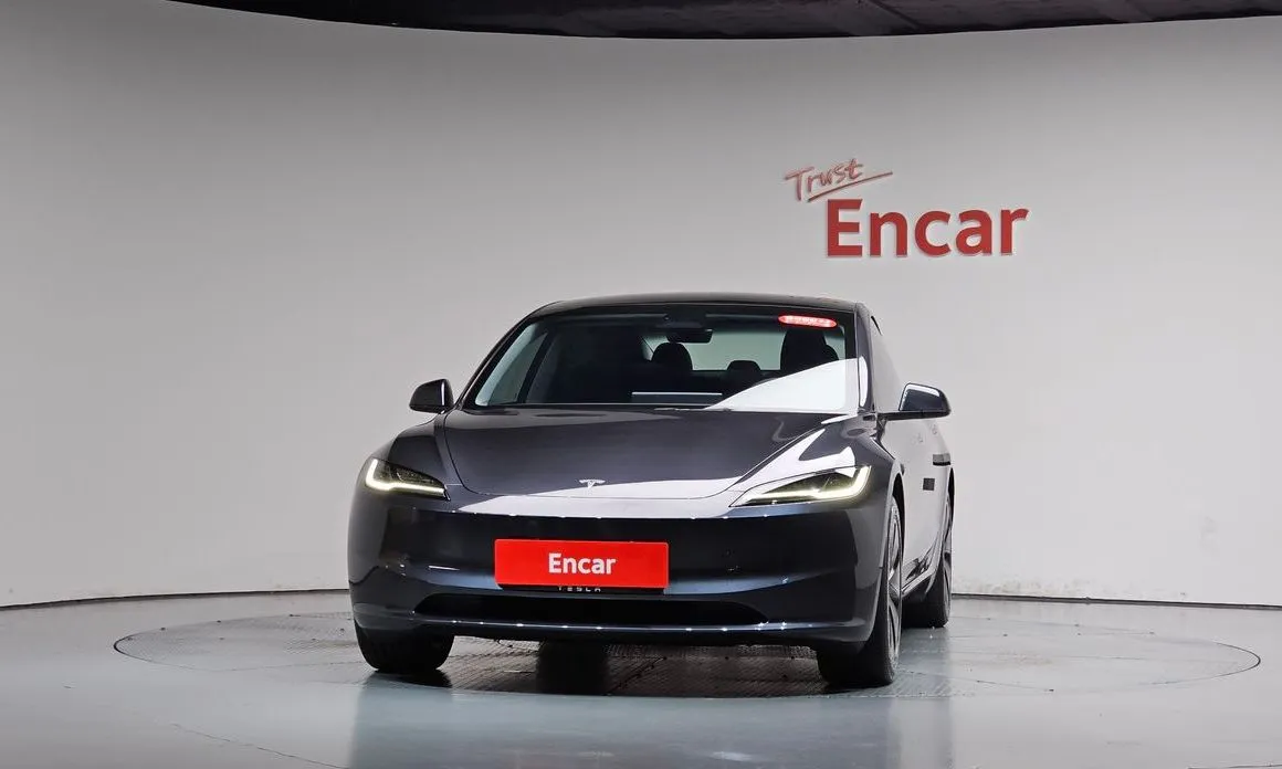 Tesla Model 3 — фото 2
