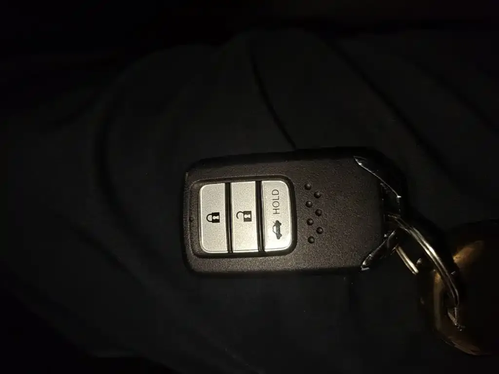 Honda Accord — фото 1