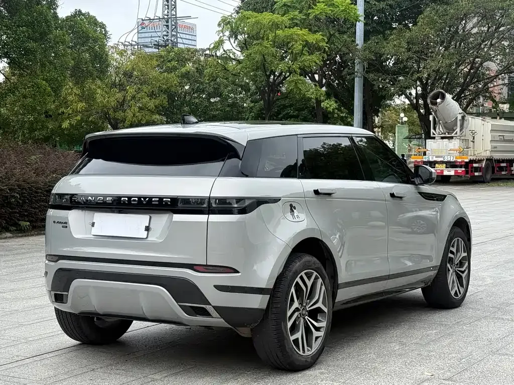 Land Rover Evoque — фото 6