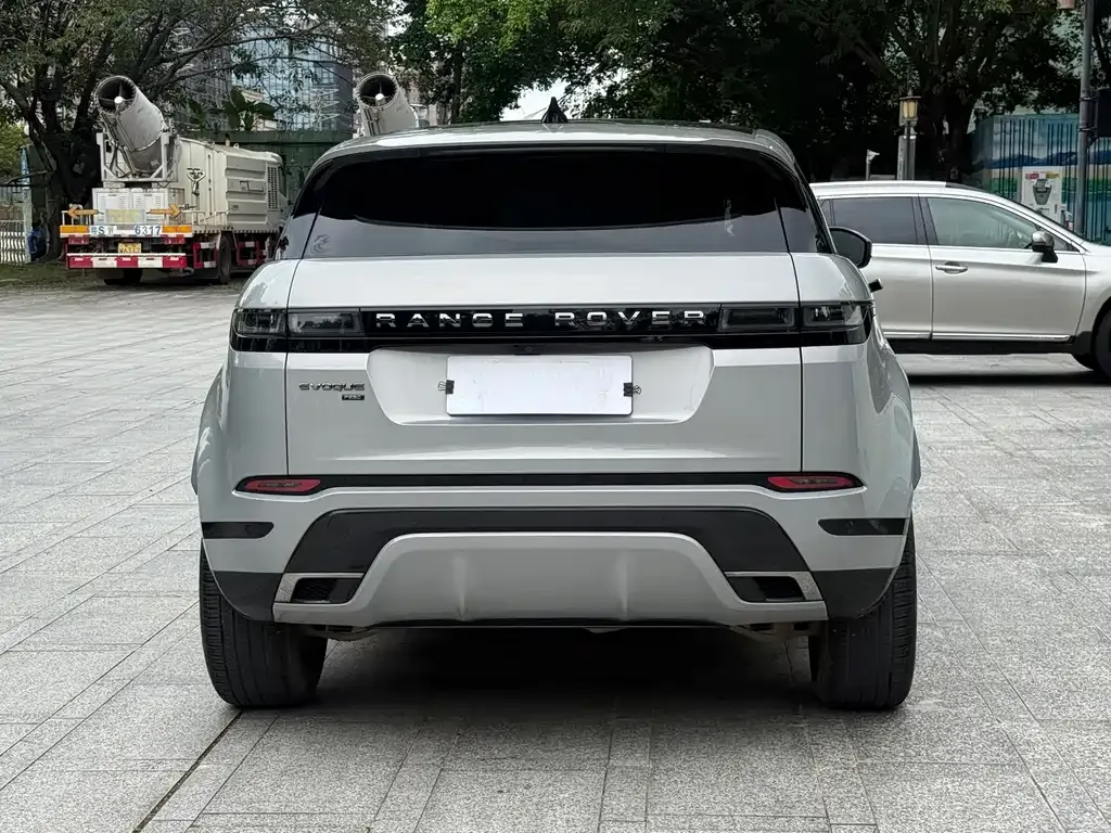Land Rover Evoque — фото 4