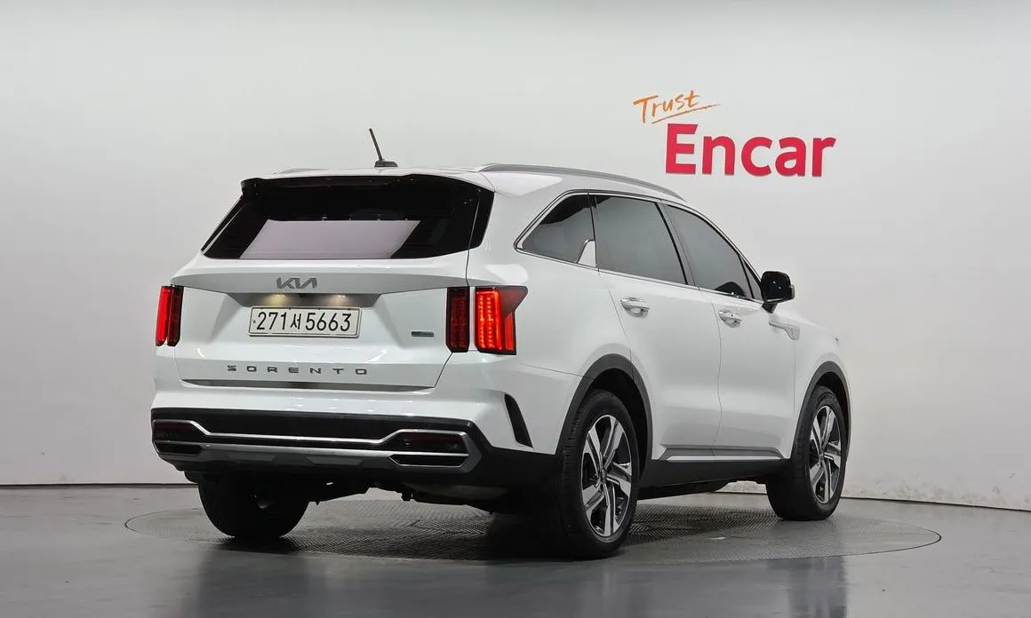 Kia Sorento — фото 3