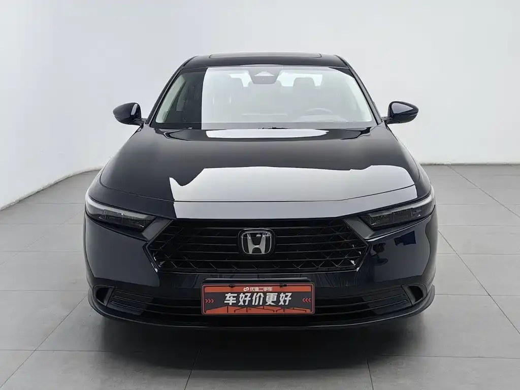Honda Accord — фото 9