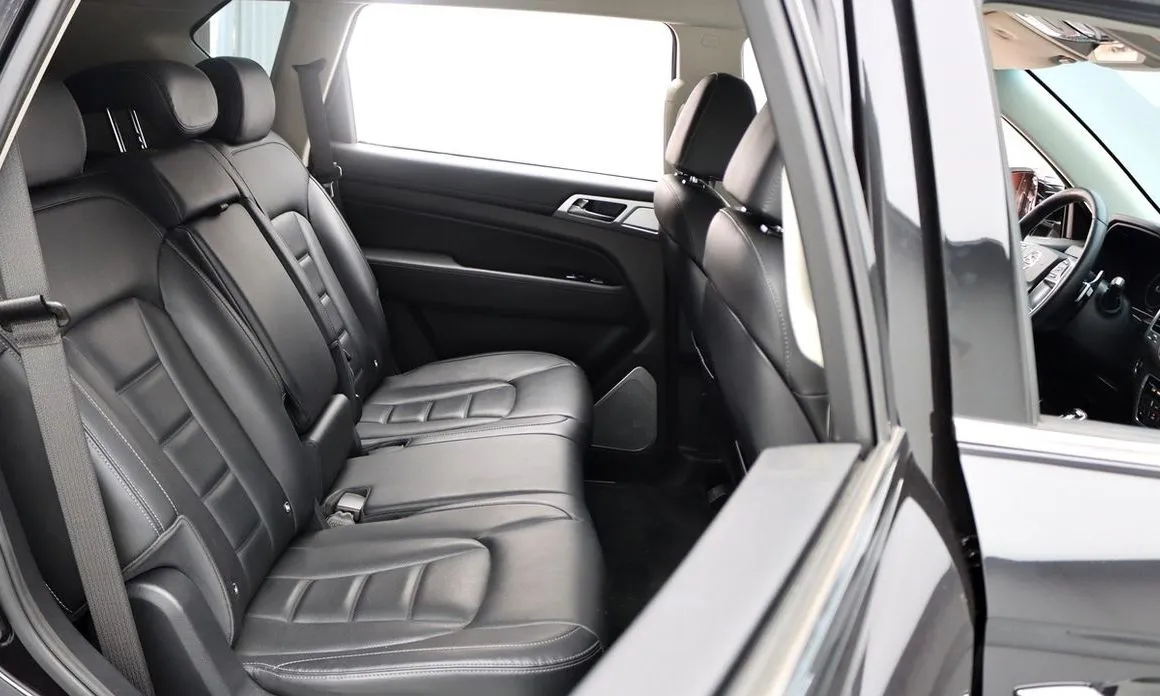 KG Mobility (Ssangyong) Rexton — фото 6