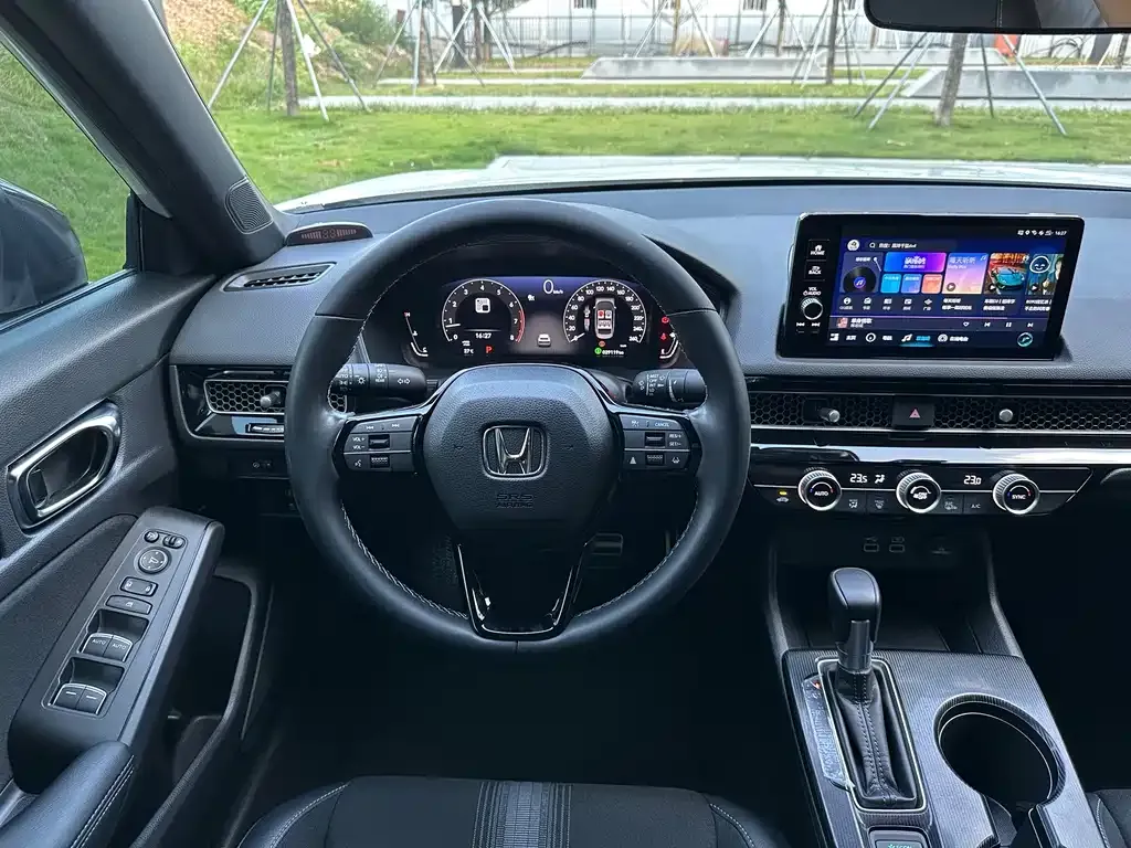 Honda Civic — фото 9