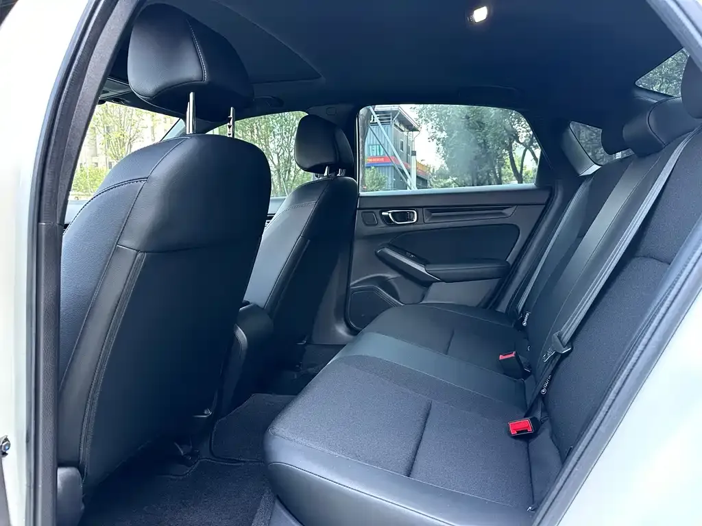 Honda Civic — фото 5