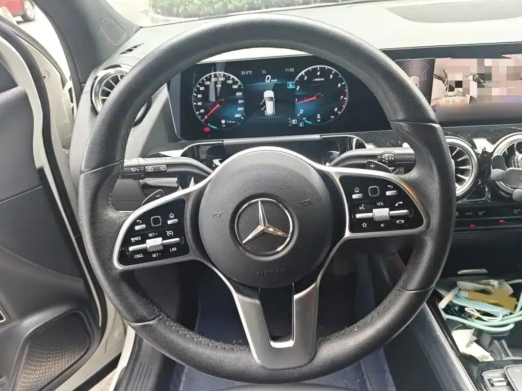 Mercedes-Benz GLA — фото 4