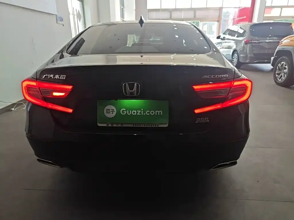Honda Accord — фото 2