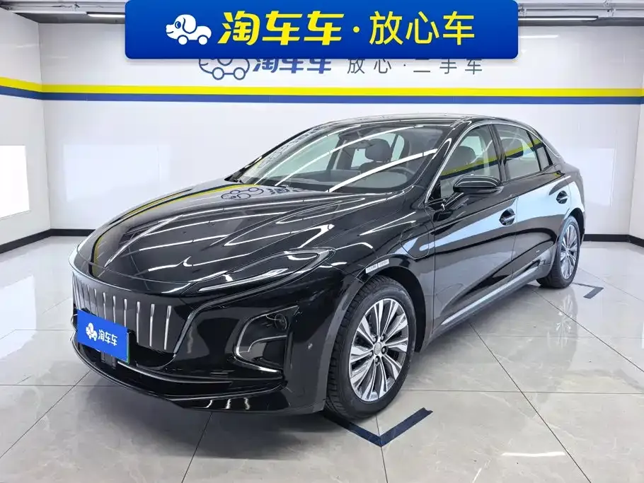 Hongqi E-QM5 — фото 1