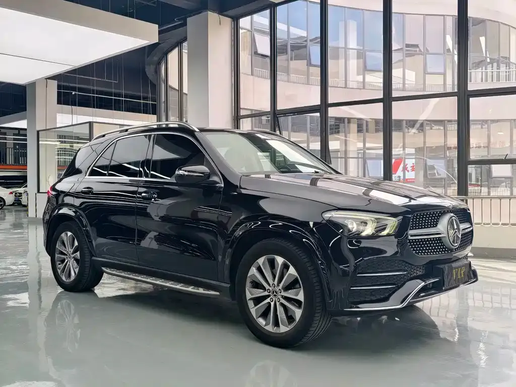 Mercedes-Benz GLE (Import) — фото 8