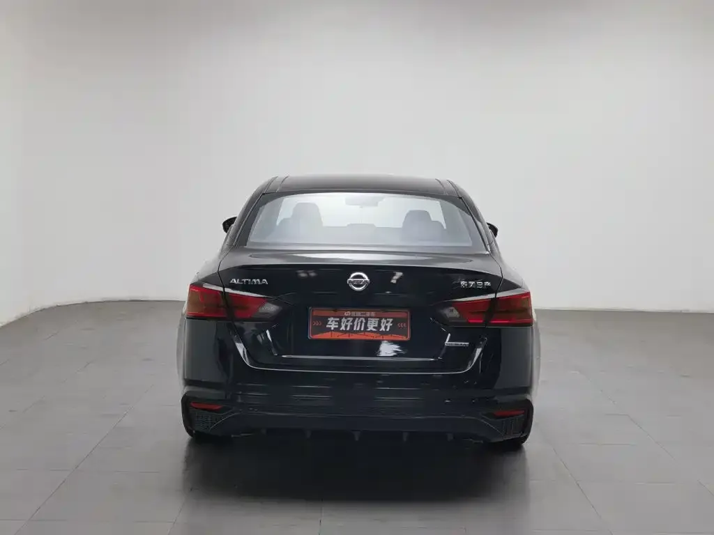 Nissan Teana — фото 3