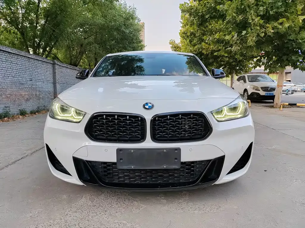 BMW X2 — фото 3