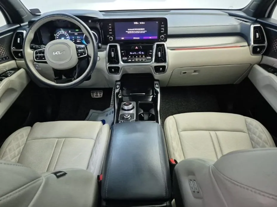 Kia Sorento — фото 5