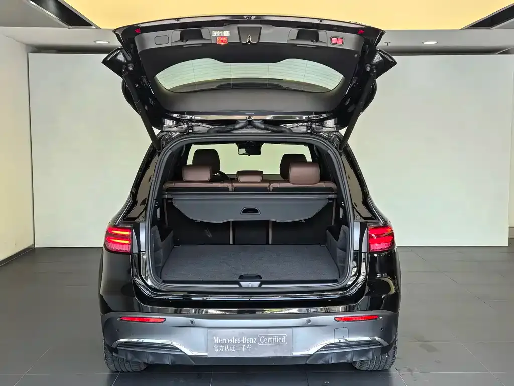 Mercedes-Benz EQB — фото 10