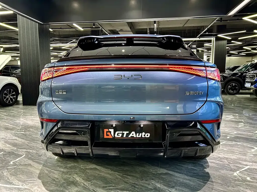 BYD Sealion 07 EV — фото 3