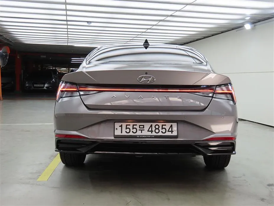 Hyundai AVANTE — фото 3