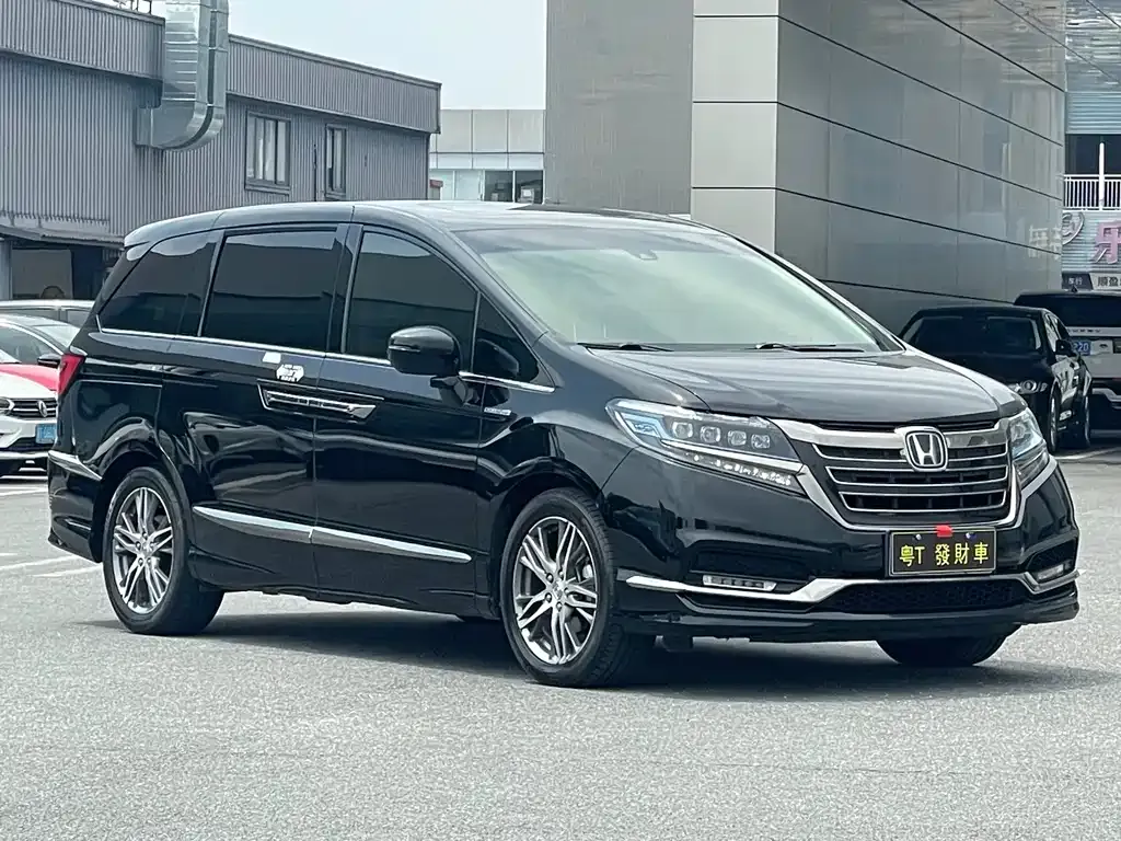 Honda Elysion — фото 6