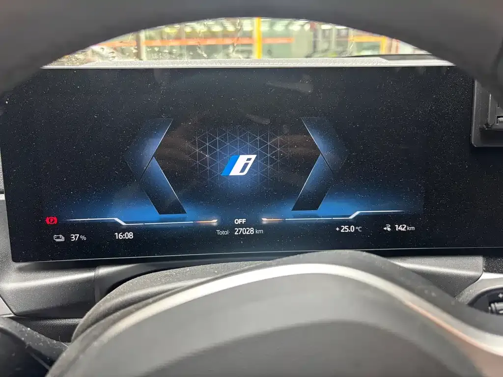 BMW i3 — фото 8