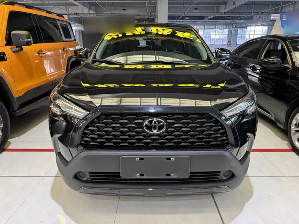 Toyota Corolla Cross — фото 2