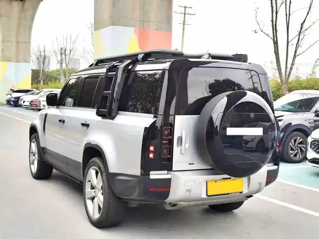 Land Rover Defender — фото 3