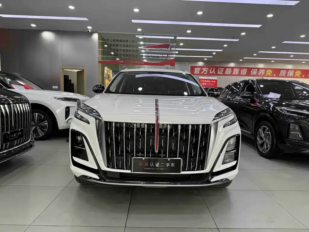 Hongqi HS3 PHEV — фото 2