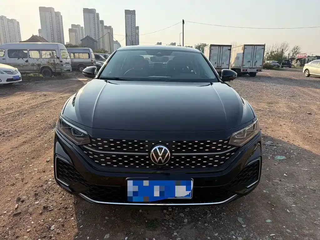 Volkswagen Passat — фото 5